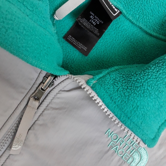 North Face Denali Fleece Jacket - Picture 2 of 4